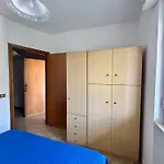 Paola - 3*