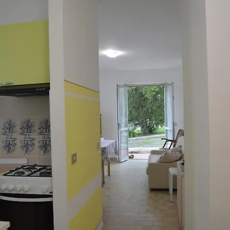 Le Di Paola Апарт-отель Лоано