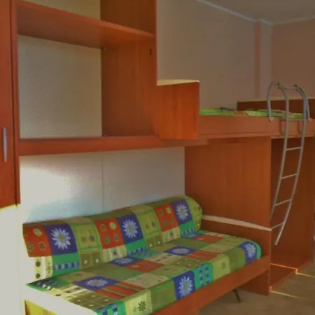 Le Di Paola 3* Лоано