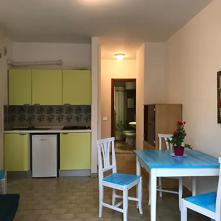 Le Di Paola 3*