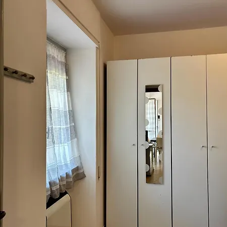 Paola - Aparthotel Loano