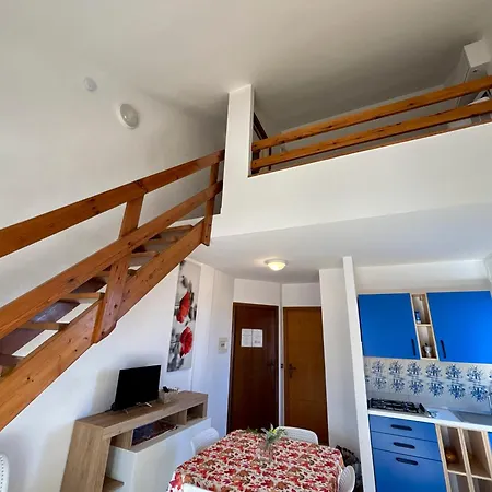 Aparthotel Paola - 3*