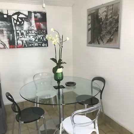 Le Di Paola Aparthotel
