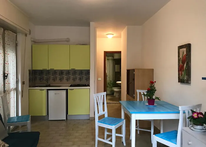 Le Di Paola 3*