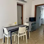 Paola -
