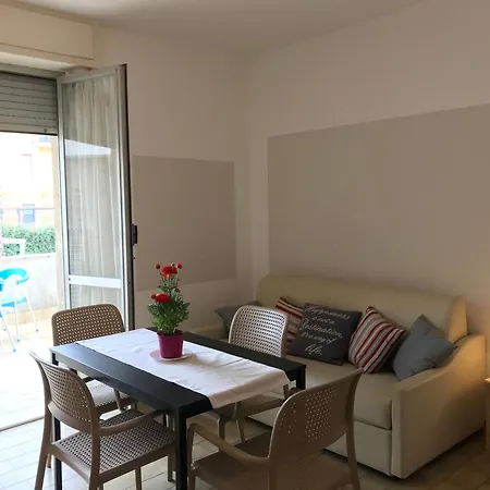 Le Di Paola Aparthotel Loano