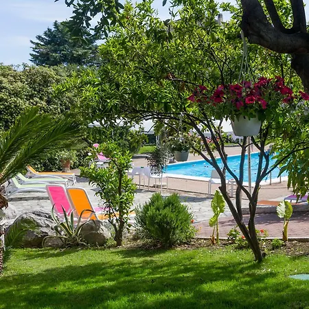 Le Di Paola Aparthotel Loano