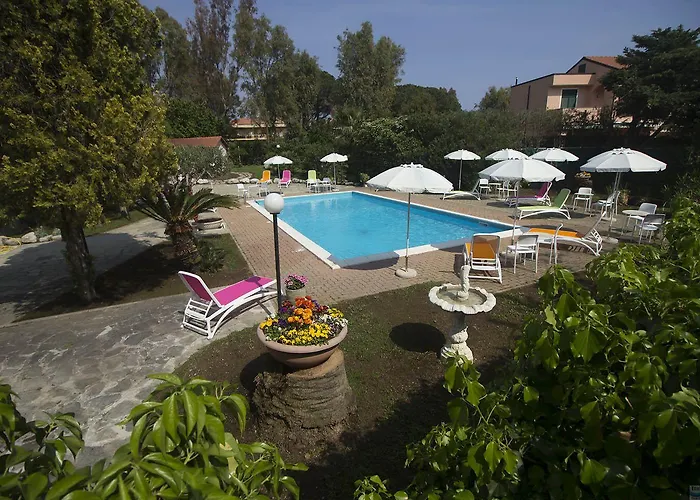 Le Di Paola Apartahotel 3*