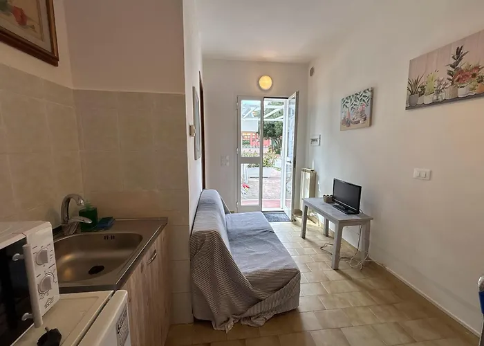 Hotel apartamentowy Paola - Loano